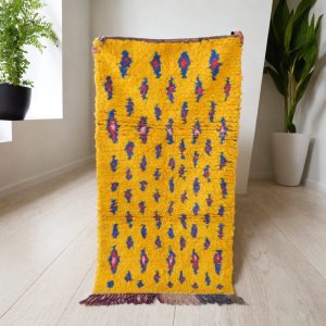 Vintage Yellow Moroccan rug made from natural wool 3x7ft