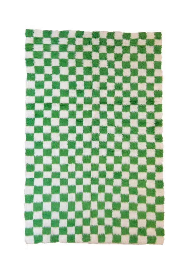 Checkred Berber carpet made from natural wool with green color 5x8ft