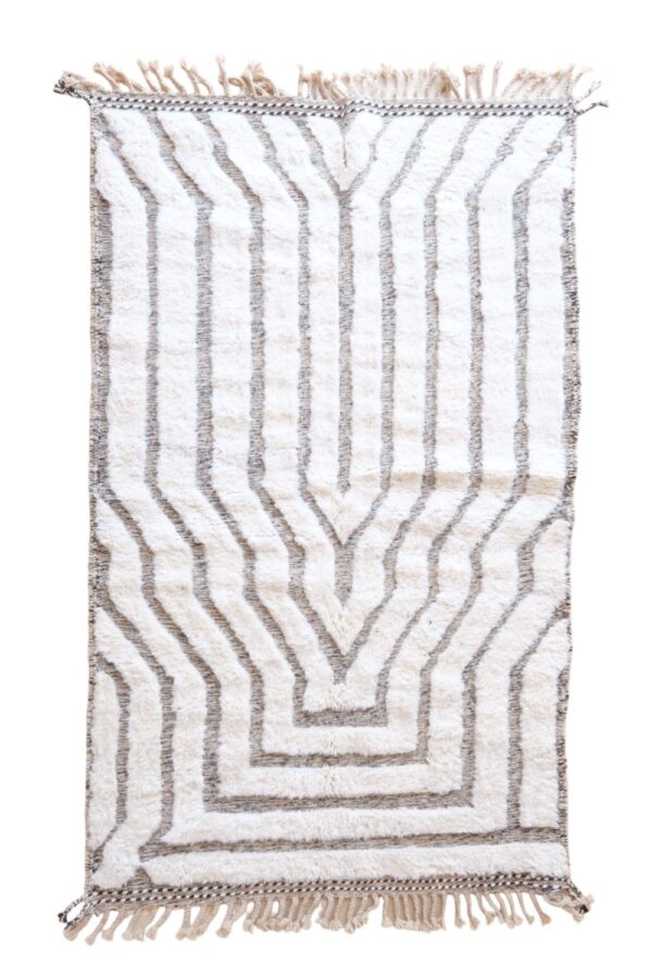 Wool Handmade White Moroccan rug 8x5ft